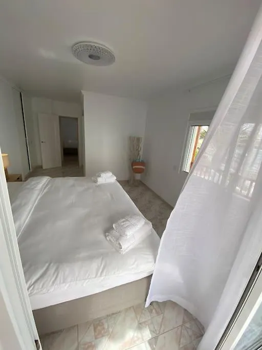 Villa Tranquila, Playa Del Duque 阿德耶 0*,